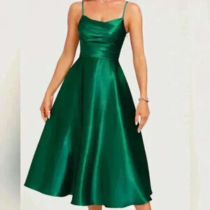 JJs House Bridesmaid Christmas Hunter Green A Line V Neck MIDI Shiny Spaghetti 4
